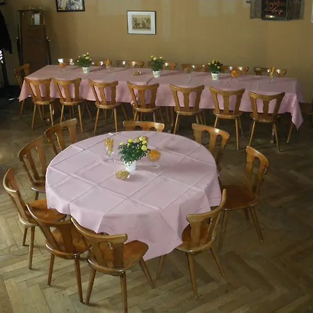 Oberlanderhof 2* Бёнинген