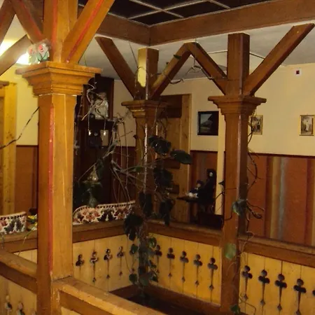 Отель Oberlanderhof Бёнинген