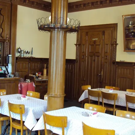 Oberlanderhof